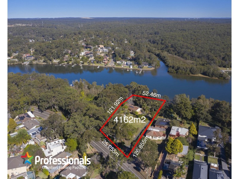 756 Henry Lawson Drive, Picnic Point NSW 2213