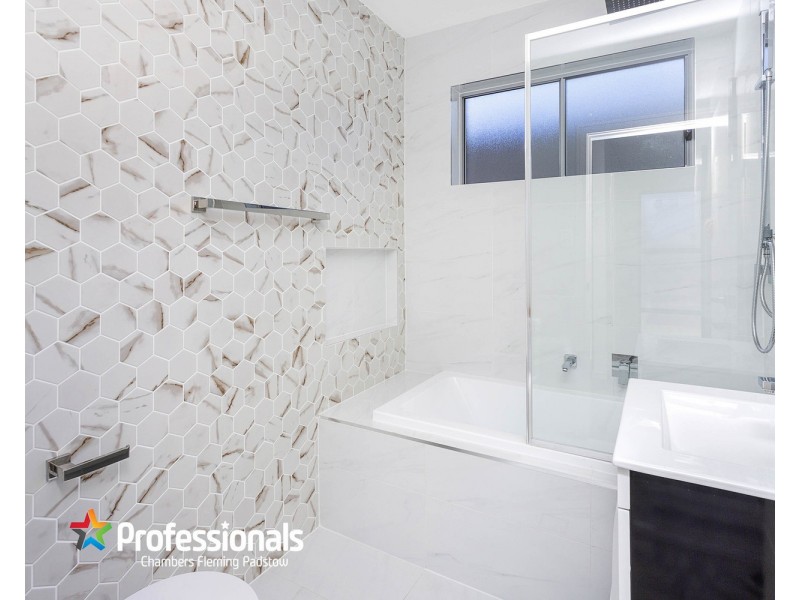 21 Alliance Avenue, Revesby NSW 2212