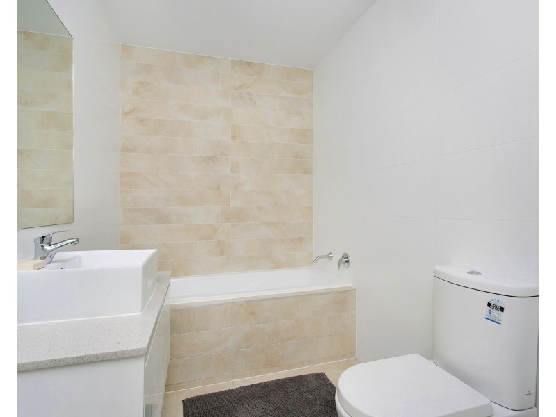 1/13-17 Peake Parade, Peakhurst NSW 2210