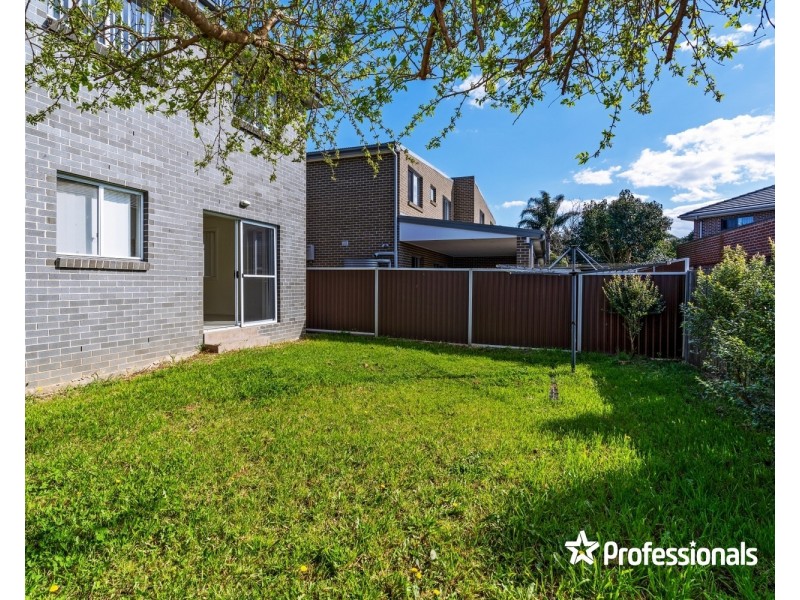 2 Parana Avenue, Revesby NSW 2212