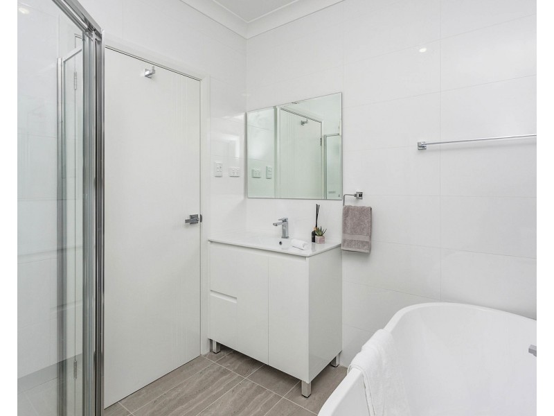 42/A Alamein Road, Revesby Heights NSW 2212