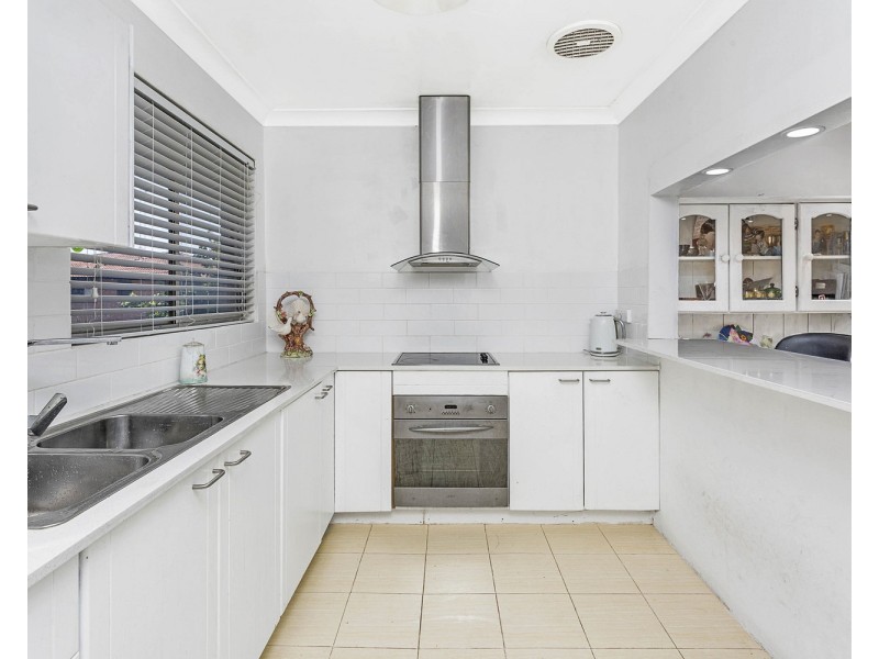 27/36 Sir Joseph Banks Street, Bankstown NSW 2200