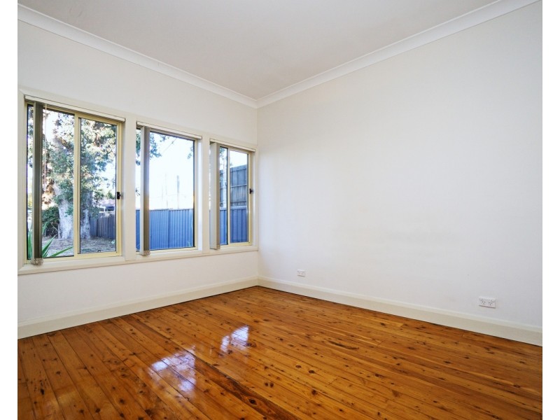 248 Henry Lawson Drive, Georges Hall NSW 2198