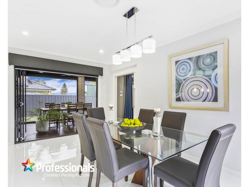 8 Alamein Road, Revesby Heights NSW 2212