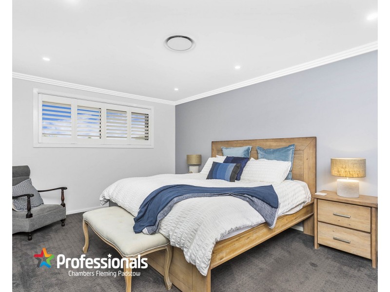8 Alamein Road, Revesby Heights NSW 2212