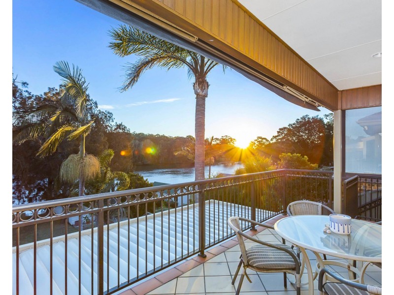 81 Burbank Avenue, Picnic Point NSW 2213