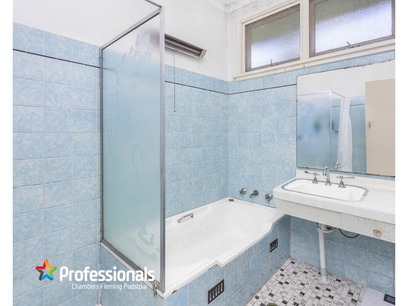 124 Sandakan Road, Revesby Heights NSW 2212