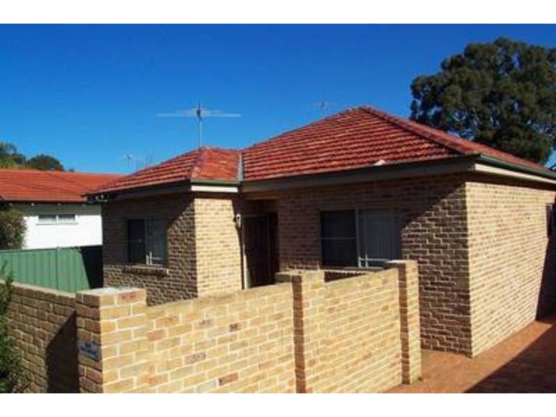 8 Lambeth Street, Panania NSW 2213