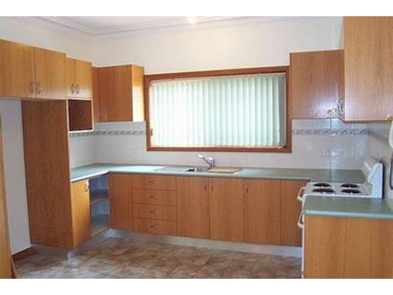 8 Lambeth Street, Panania NSW 2213