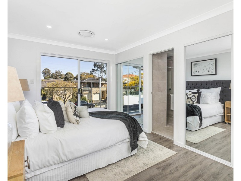 23 Kennedy Street, Picnic Point NSW 2213