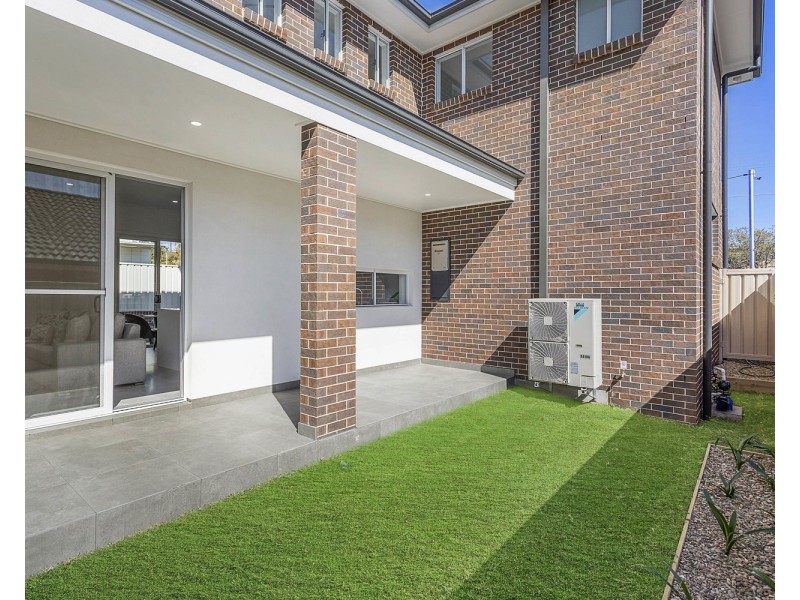 23 Kennedy Street, Picnic Point NSW 2213