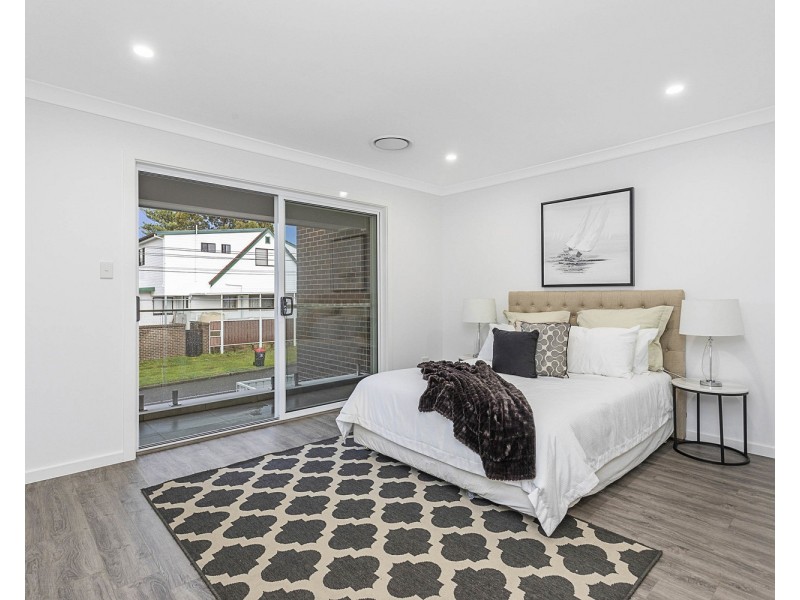 2A Shari Avenue, Picnic Point NSW 2213