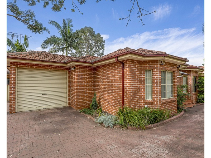 2/77 Arab Road, Padstow NSW 2211
