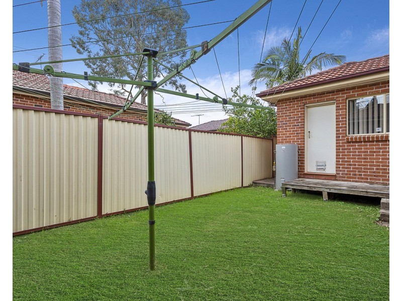 2/77 Arab Road, Padstow NSW 2211