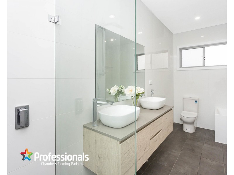 68 Malvern Street, Panania NSW 2213