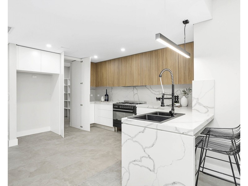 11 Kingston Avenue, Panania NSW 2213