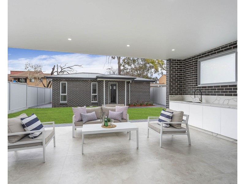 11 Kingston Avenue, Panania NSW 2213