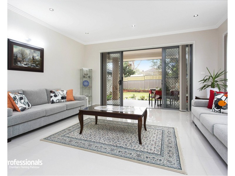 6 Rhonda Street, Revesby NSW 2212