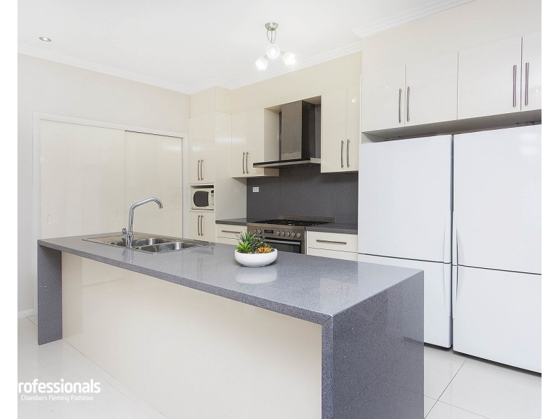 6 Rhonda Street, Revesby NSW 2212