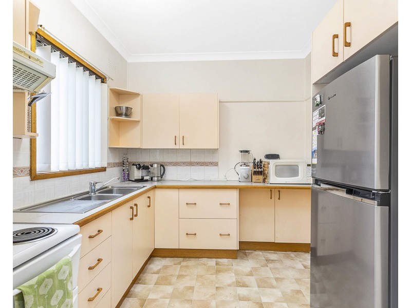 2 Astley Avenue, Padstow NSW 2211
