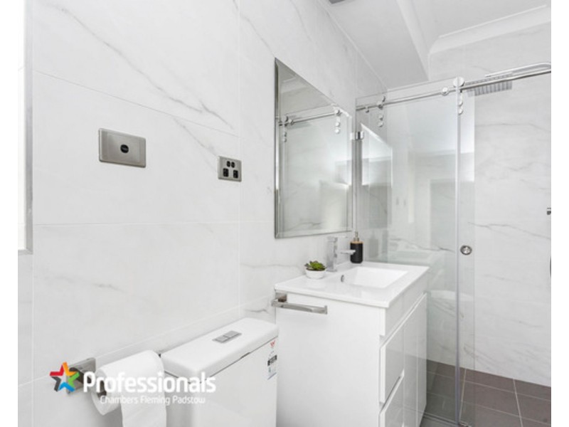 1/18 Gwandalan Road, Padstow NSW 2211