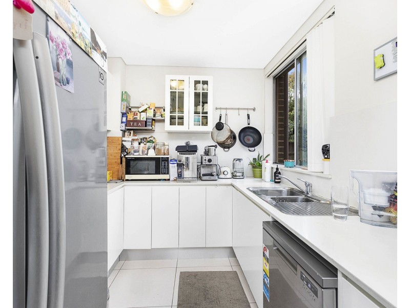 28/96-98 Nuwarra Road, Moorebank NSW 2170