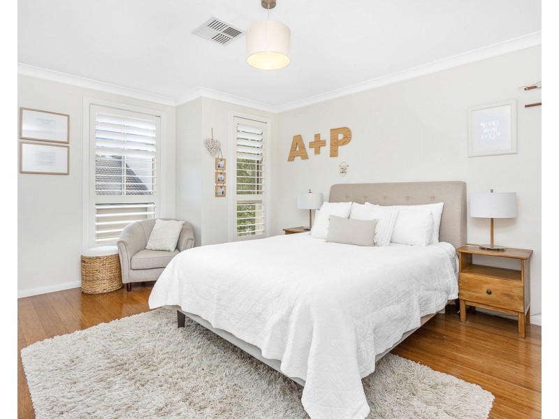 50 Eucalyptus Court, Picnic Point NSW 2213