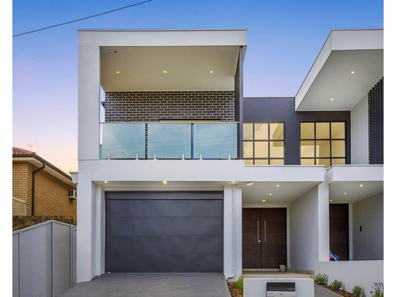 33  Ellesmere Street, Panania NSW 2213