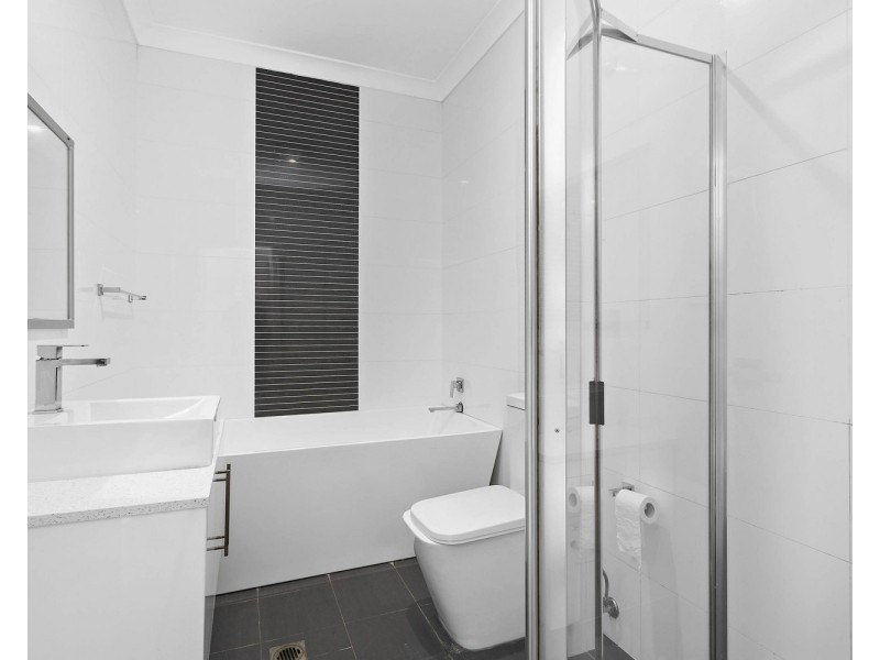 12 Blanc Avenue, East Hills NSW 2213