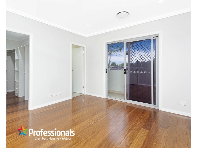 32 Hendy Ave, Panania NSW 2213