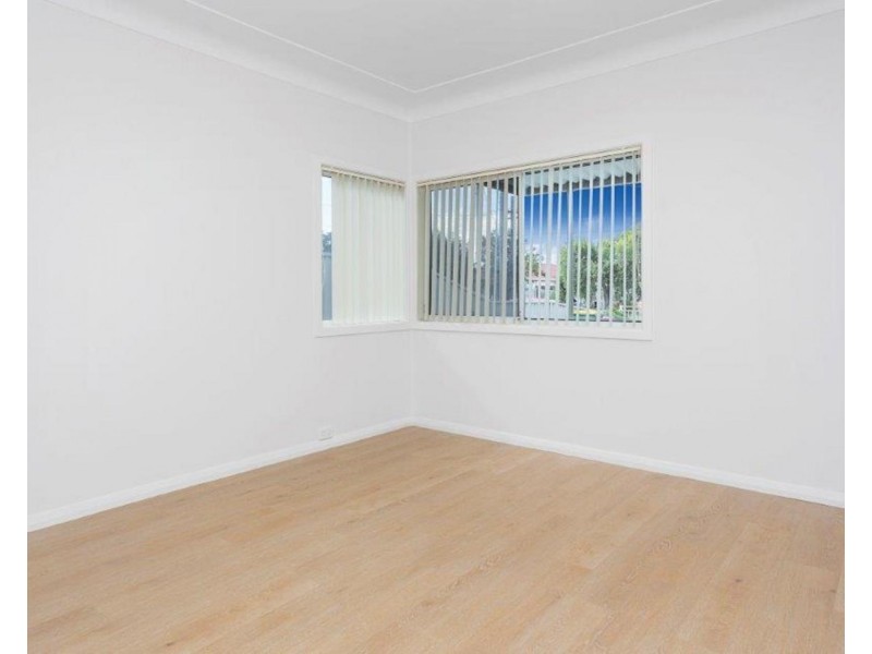 86 Queen Street, Revesby NSW 2212