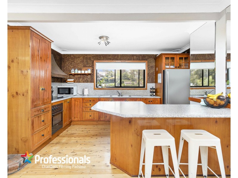 13 Nambucca Place, Padstow Heights NSW 2211