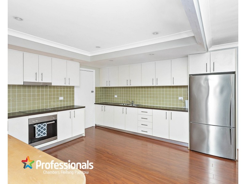 13 Nambucca Place, Padstow Heights NSW 2211