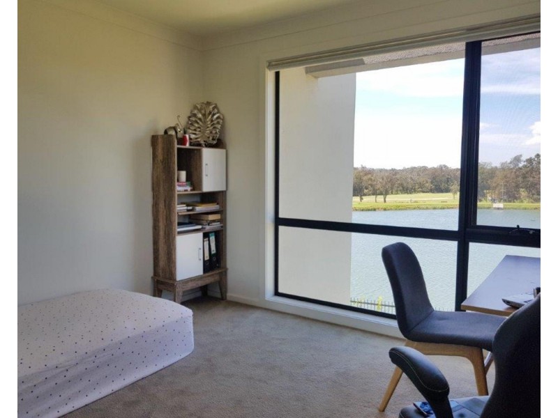 19 Bartholomew Circuit, Moorebank NSW 2170