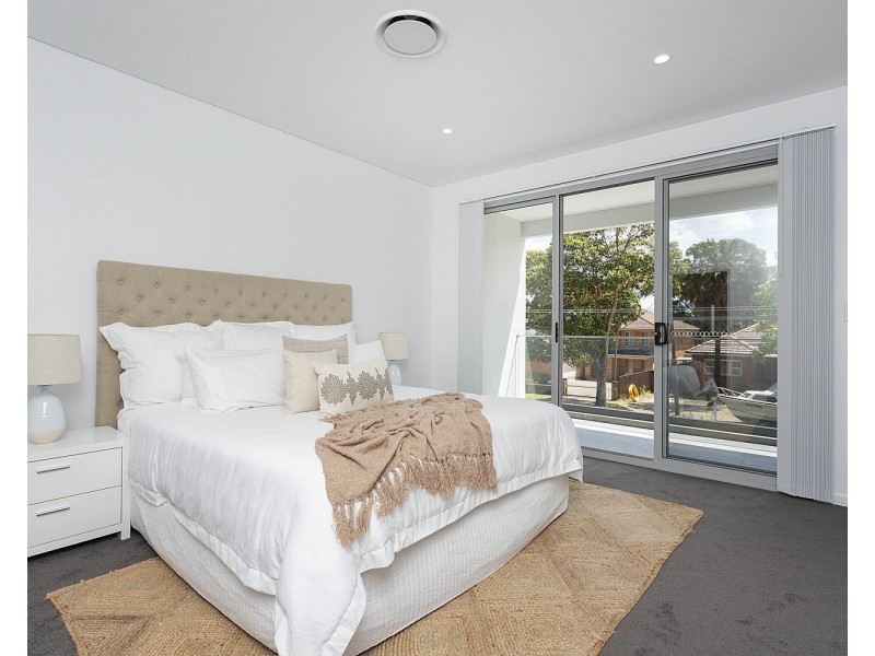 29 Sixth Avenue, Condell Park NSW 2200