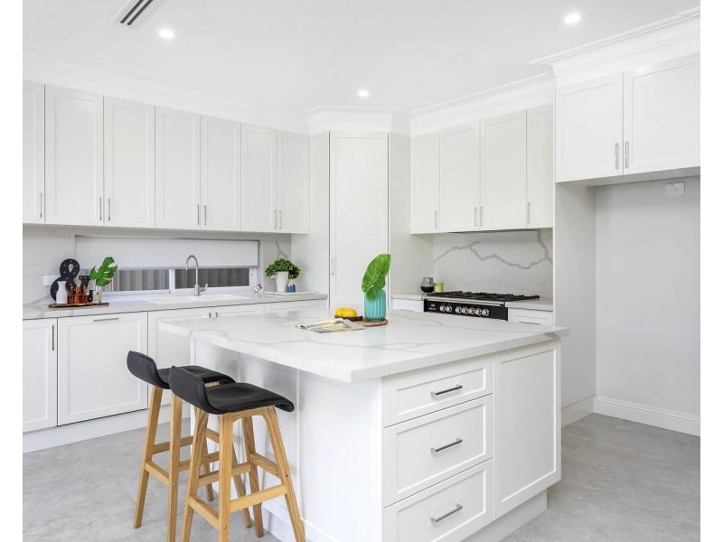 2B Treatt Avenue, Padstow NSW 2211