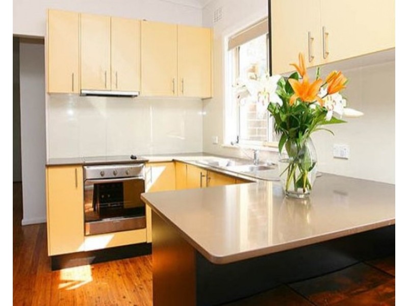 42 Queensbury Road, Padstow Heights NSW 2211