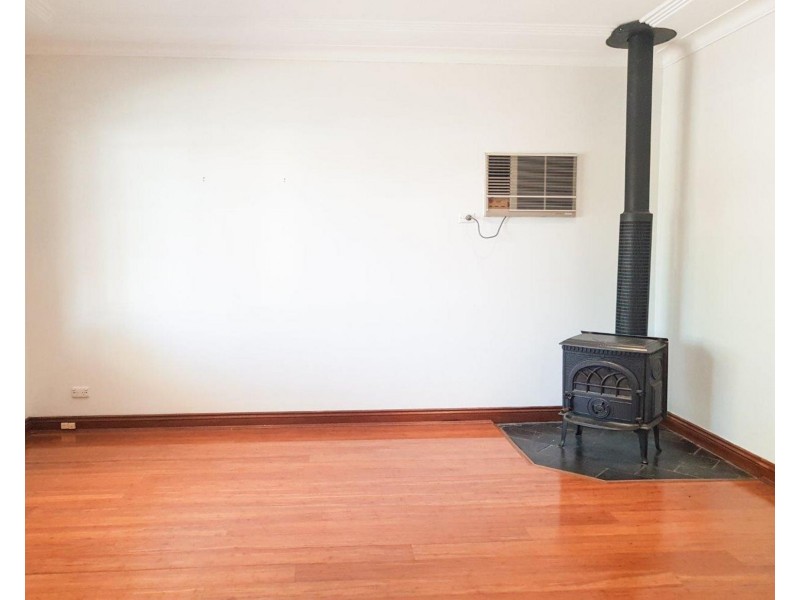 54 Eastern Avenue, Panania NSW 2213