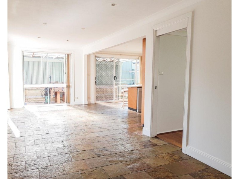 54 Eastern Avenue, Panania NSW 2213