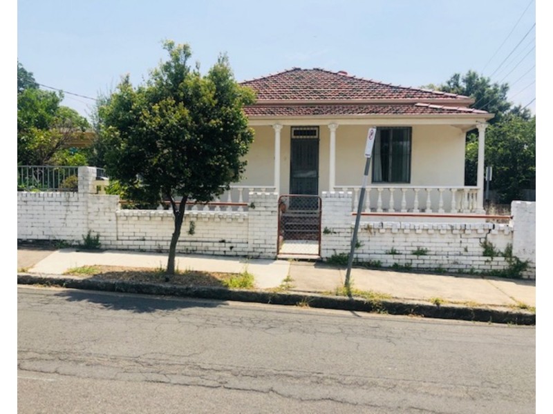67 Newington Road, Marrickville NSW 2204