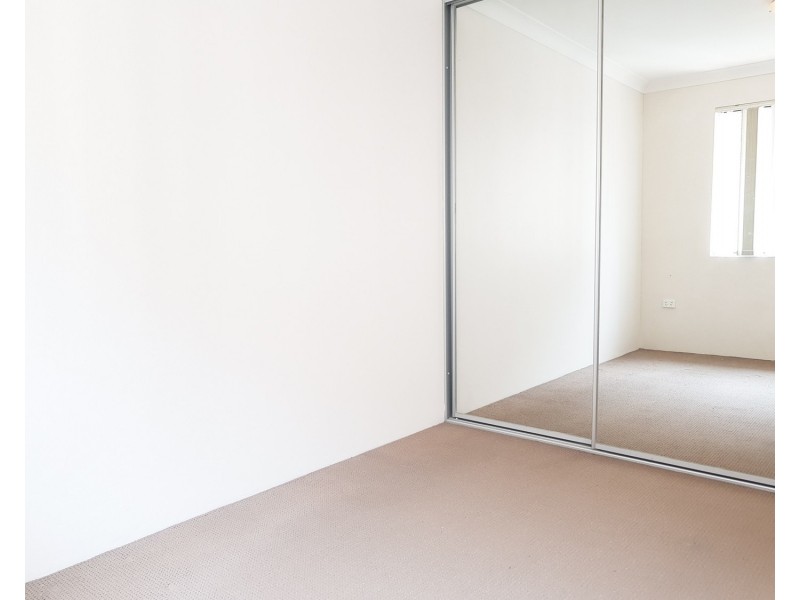 37/96 Nuwarra Road, Moorebank NSW 2170