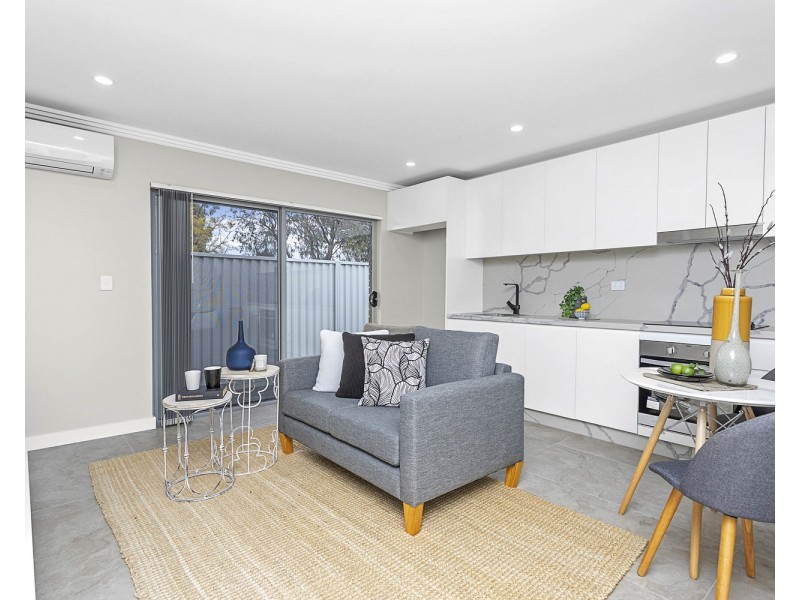 11 Kingston Avenue, Panania NSW 2213