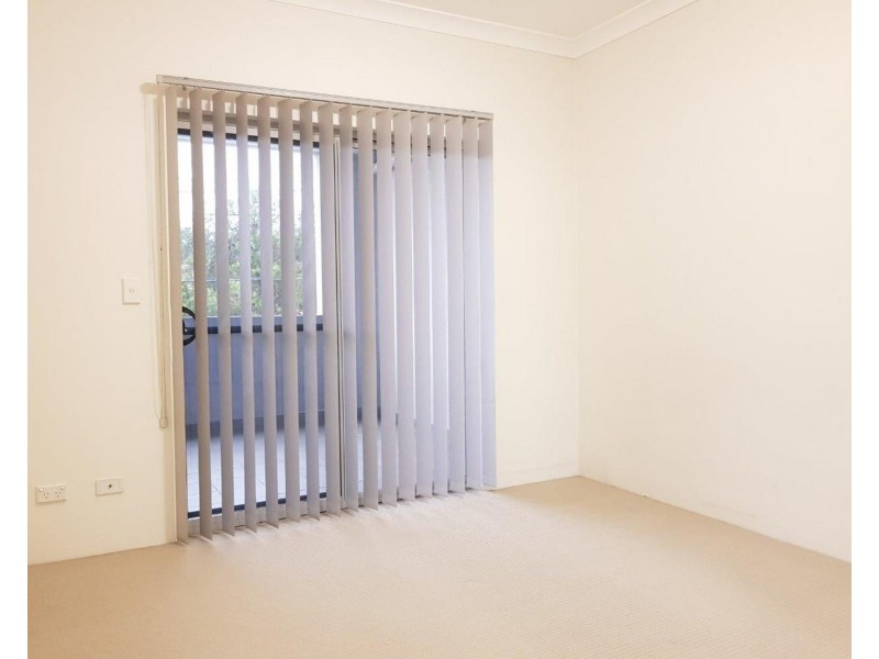 4/20 Howard Road, Padstow NSW 2211