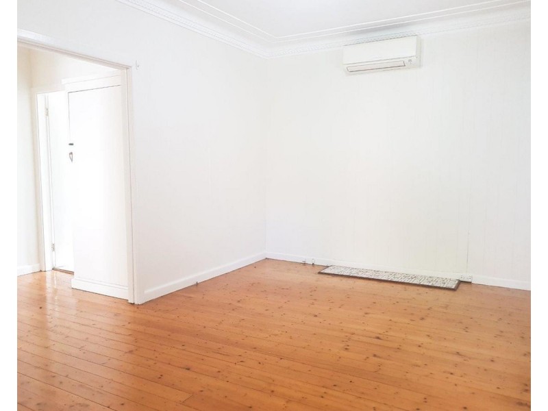 7 Swan Street, Revesby NSW 2212