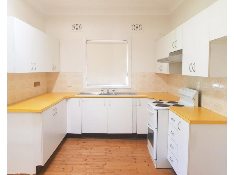 7 Swan Street, Revesby NSW 2212