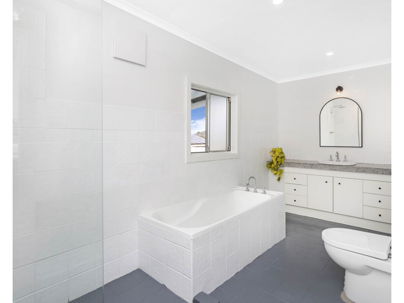 2/30 Picnic Point Road, Panania NSW 2213