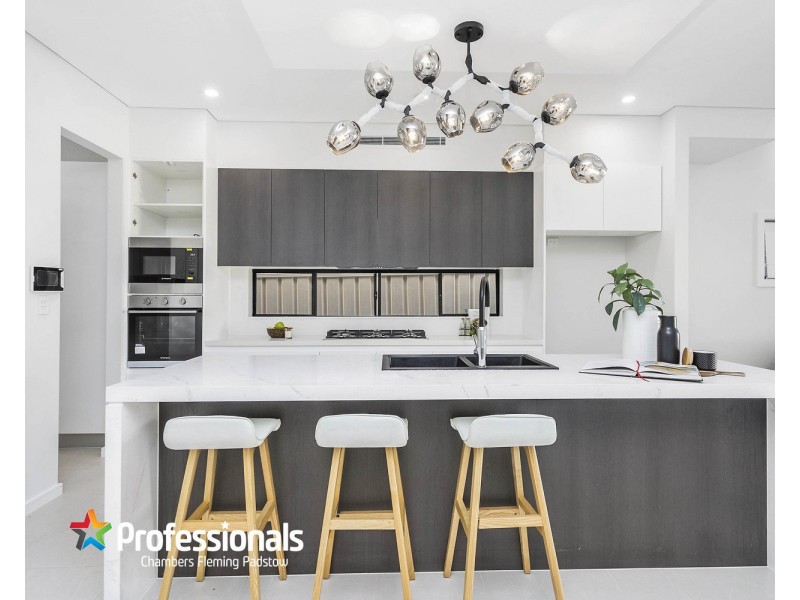 35 Laundess Avenue, Panania NSW 2213