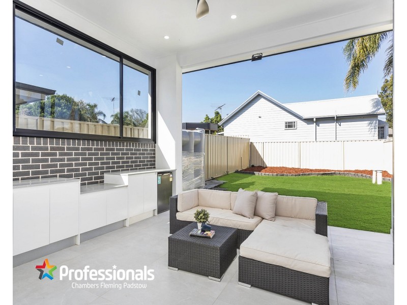 35 Laundess Avenue, Panania NSW 2213