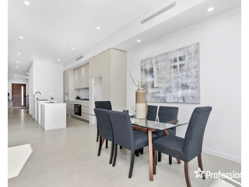 14 Langdale Avenue, Revesby NSW 2212