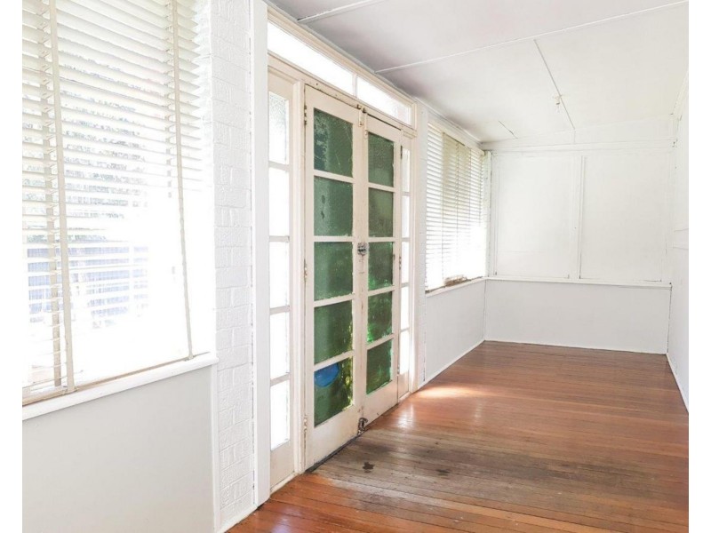 2 Stuart Street, Padstow NSW 2211